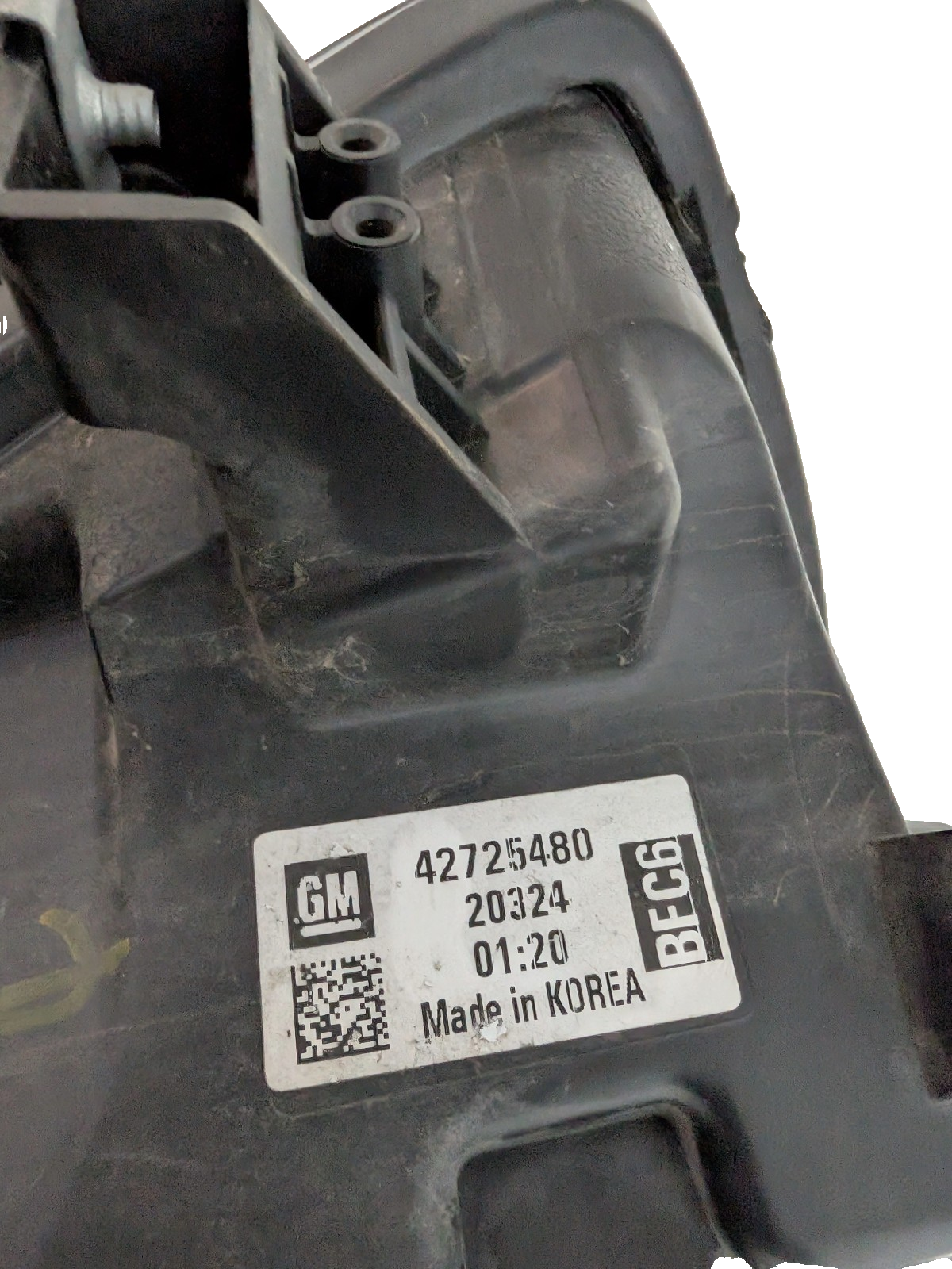 2017-2022 Chevrolet Trax Driver Side Left LED DRL Projector Headlight  42725480