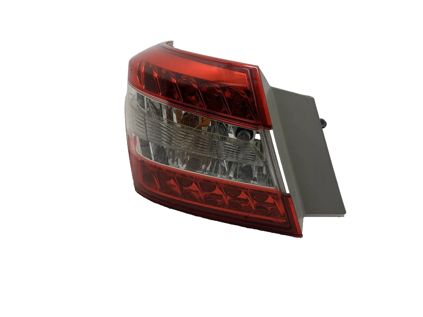 2014-2015 Nissan Sentra Rear Left Side Taillight Assembly OEM 011046-01