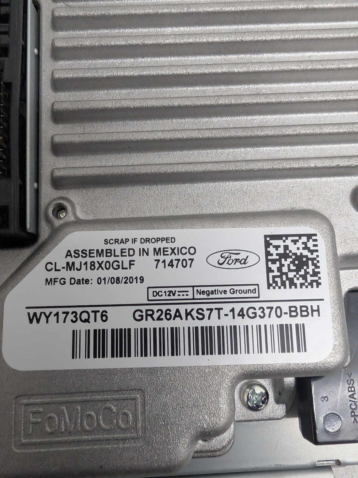2017-2020 Ford F250 F350 Super Duty SYNC 3 Radio  8" Screen  APIM Module