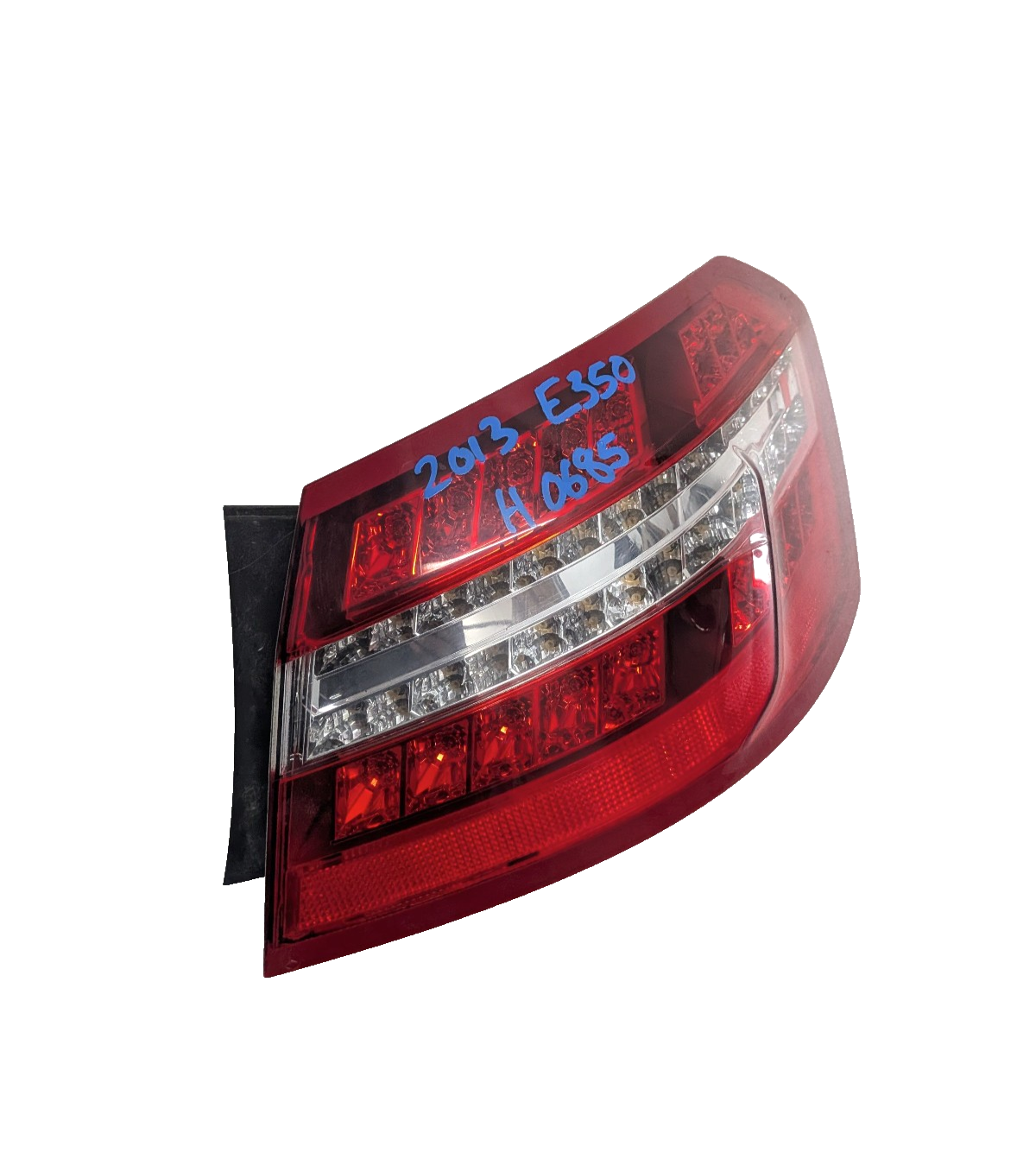 2010-2013 Mercedes E350 Sedan Passenger RH Outer Tail Light LED OEM A2129060858