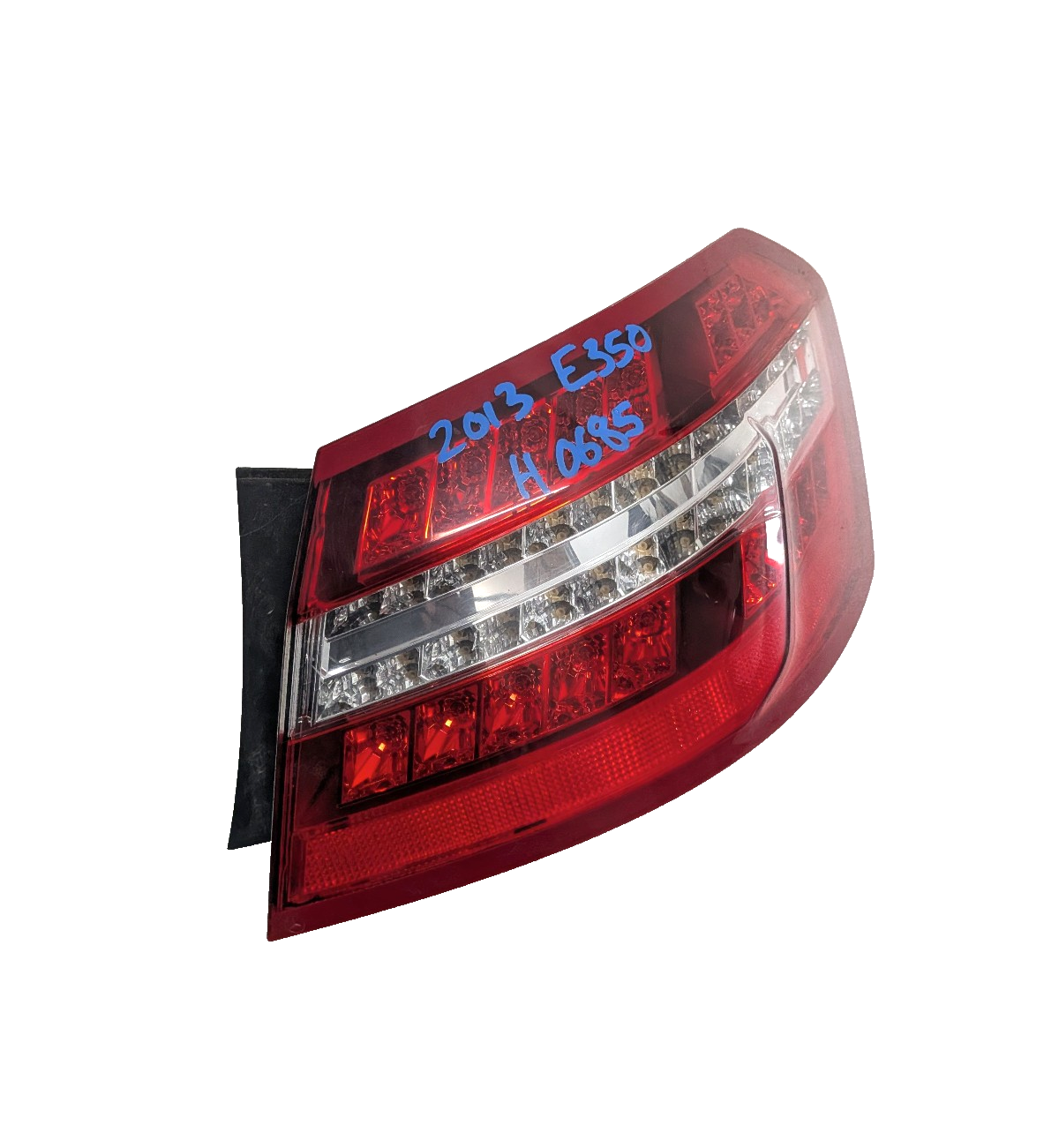 2010-2013 Mercedes E350 Sedan Passenger RH Outer Tail Light LED OEM A2129060858