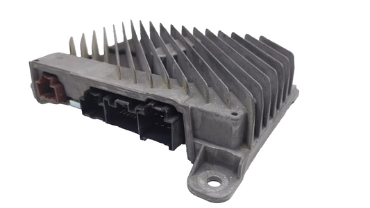 15-19 GM Avalanche Silverado Suburban Sierra  Bose Radio Amp Amplifier 23183708