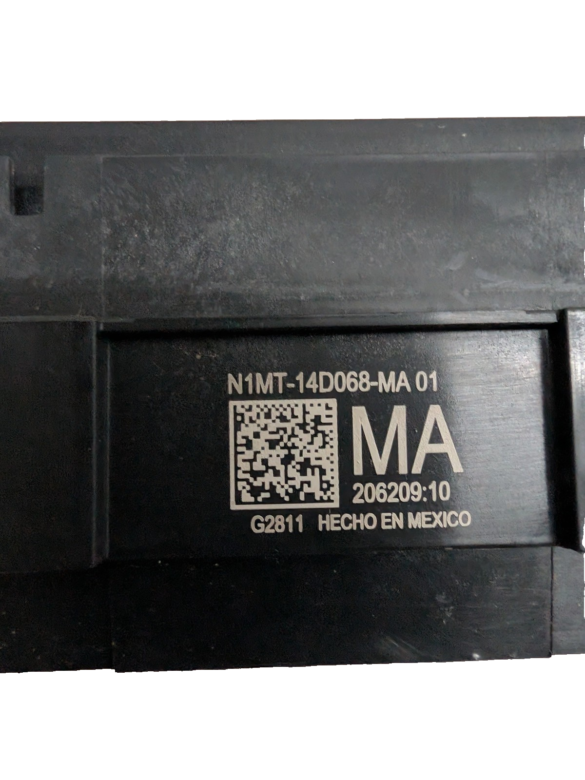 20 21 22 23 24 Lincoln Aviator Engine Fuse Relay Junction Box N1MT-14D068-MA OEM
