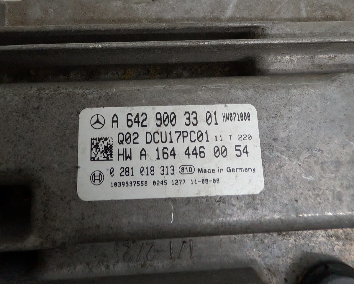 Mercedes Sprinter Diesel DEF Emission Control Module AdBlue SCR A6429003301 OEM