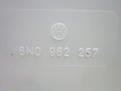 95 96 97 98 99 00 01 02 VOLKSWAGON CABRIO CENTRAL LOCKING VACUM PUMP 6N0962257