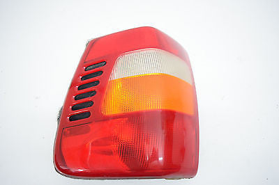 99 00 01 02 03 04 JEEP GRAND CHEROKEE RIGHT PASSENGER TAIL LIGHT