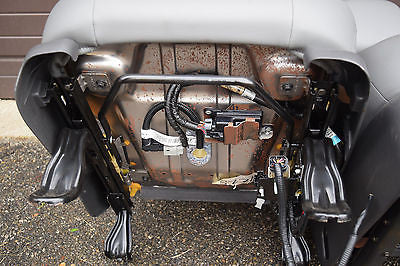 05 06 07 FORD ESCAPE POWER DRIVER PLUS MANUAL PASSENGER SEAT SET