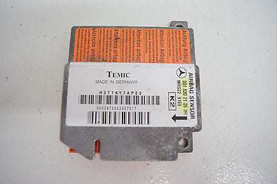 98 99 MERCEDES E320 AIRBAG CONTROL MODULE 0018202126