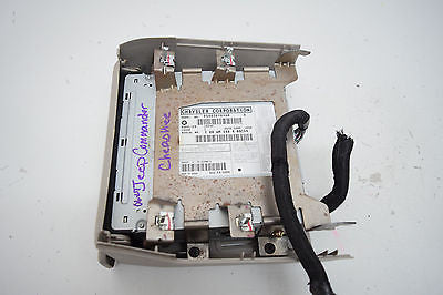 06 07 JEEP COMMANDER GRAND CHEEROKE DVD PLAYER VIDEO PLAYER