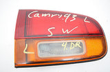 92 93 94 95 96 TOYOTA CAMRY LEFT DRIVER CENTER TAIL LIGHT TAILIGHT