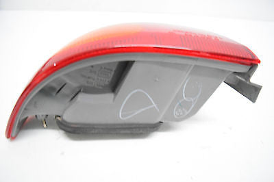 98 99 00 01 02 TOYOTA COROLLA LEFT DRIVER TAIL LIGHT TAILLIGHT OEM