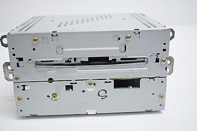 04 05 NISSAN ARMADA 6 DISC CD CHANGER PLAYER