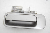 98 99 00 01 TOYOTA CAMRY FRONT DOOR HANDLE