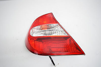 02 03 04 TOYOTA CAMRY TAIL LIGHT LEFT DRIVER OEM