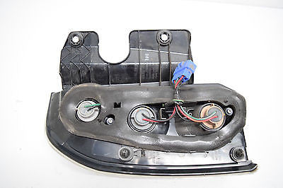 04 05 06 SUZUKI XL-7 XL7 RIGHT PASSENGER TAIL LIGHT OEM