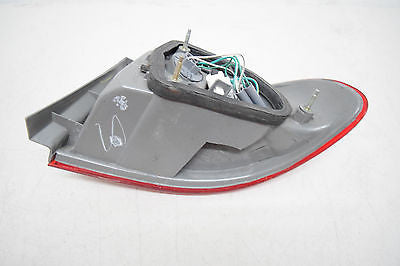 98 99 00 01 02 TOYOTA COROLLA LEFT DRIVER TAIL LIGHT TAILLIGHT