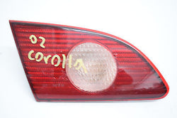 01 02 TOYOTA COROLLA LEFT DRIVER INNER TAIL LIGHT