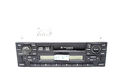 98 99 00 01 VW PASSAT JETTA GOLF RADIO CASSETTE PLAYER OEM