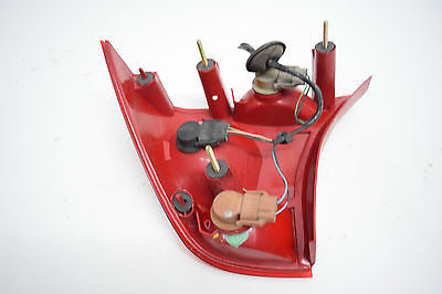 02 03 04 FORD FOCUS LEFT DRIVER TAIL LIGHT