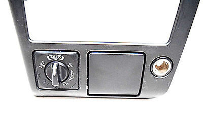 00 01 02 03 04 NISSAN PATHFINDER QX4 CLIMATE CONTROL DASH BEZEL VENTS OEM