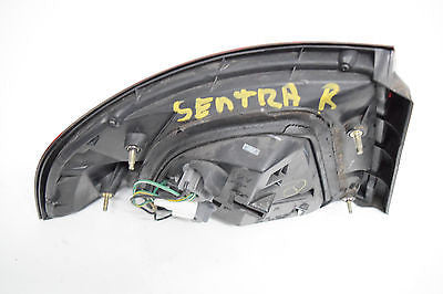 00 01 02 03 NISSAN SENTRA RIGHT PASSENGER TAIL LIGHT OEM