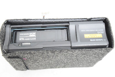 99 00 01 02 INFINITI Q45 6 DISC CD CHANGER PLAYER OEM