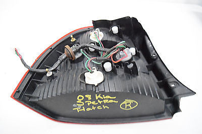 07 08 09 KIA SPECTRA HATCH BACK RIGHT PSSENGER TAIL LIGHT OEM