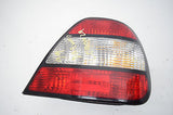 98 99 00 01 02 DAEWOO LEGANZA RIGHT PASSENGER TAIL LIGHT OEM