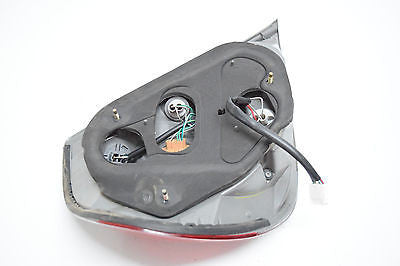 05 06 TOYOTA CAMRY RIGHT TAIL LIGHT TAILIGHT