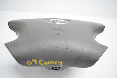 02 03 04 TOYOTA CAMRY DRIVER AIRBAG CHROME EMBLEM