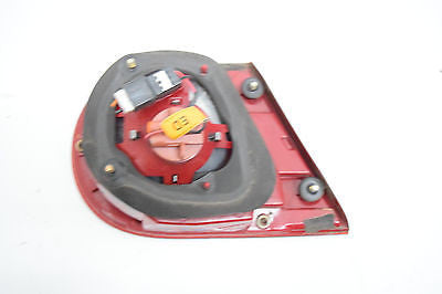 04 05 06 KIA AMANTI RIGHT PASSENGER TAIL LIGHT OEM