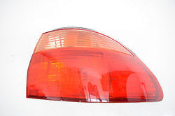 98 99 00 HONDA ACCORD RIGHT PASSENGER TAIL LIGHT OEM