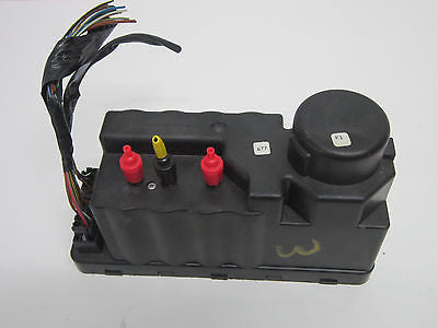 97 98 C230 C280 DOOR LOCKING VACUM PUMP UNIT 2028001848
