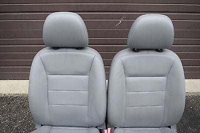 05 06 07 FORD ESCAPE POWER DRIVER PLUS MANUAL PASSENGER SEAT SET