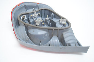 03 04 05 TOYOTA ECHO TAILLIGHT TAILIGHT LEFT DRIVER
