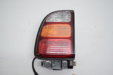 98 99 00 TOYOTA RAV 4 RAV4 LEFT DRIVER TAIL LIGHT TAILIGHT