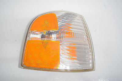 02 03 04 05 FORD EXPLORER RIGHT PASSEGNER CORNER LIGHT TURN SIGNAL OEM