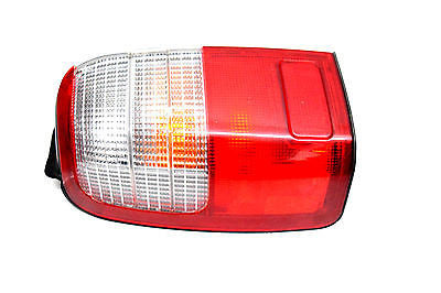 90 91 92 93 94 95 TOYOTA 4RUNNER LEFT DRIVER TAIL LIGHT TAILLIGHT