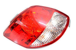 03 04 TOYOTA MATRIX DRIVERS LEFT TAIL LIGHT TAILLIGHT