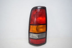 03 04 05 06 GMC SIERRA LEFT DRIVER TAIL LIGHT