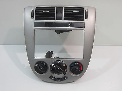 04 05 06 07 08 SUZUKI FORENZA CLIMATE CONTROL DASH BEZEL