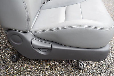 05 06 07 FORD ESCAPE POWER DRIVER PLUS MANUAL PASSENGER SEAT SET