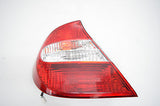 02 03 04 TOYOTA CAMRY TAIL LIGHT RIGHT PASSENGER OEM