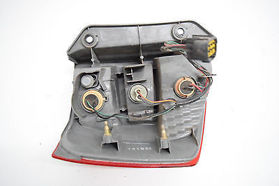 02 03 04 IZUSU AXIOM RIGHT PASSENGER TAILLIGHT TAILIGHT OEM