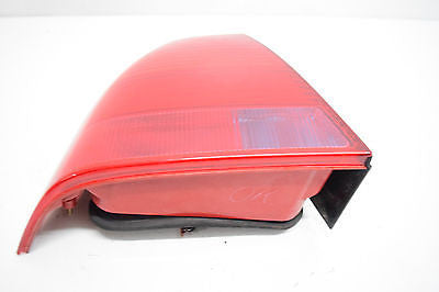 99 00 01 02 03 VOLKSWAGON VW JETTA TAIL LIGHT LEFT DRIVER