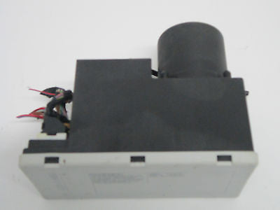 97 98 99 00 01 02  AUDI A4 CENTRAL LOCKING VACUM PUMP 8L0862257N