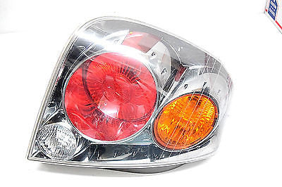 02 03 04 NISSAN ALTIMA LEFT DRIVER TAIL LIGHT OEM