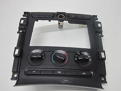 05 06 07 08 09 FORD MUSTANG CLIMATE CONTROL DASH BEZEL