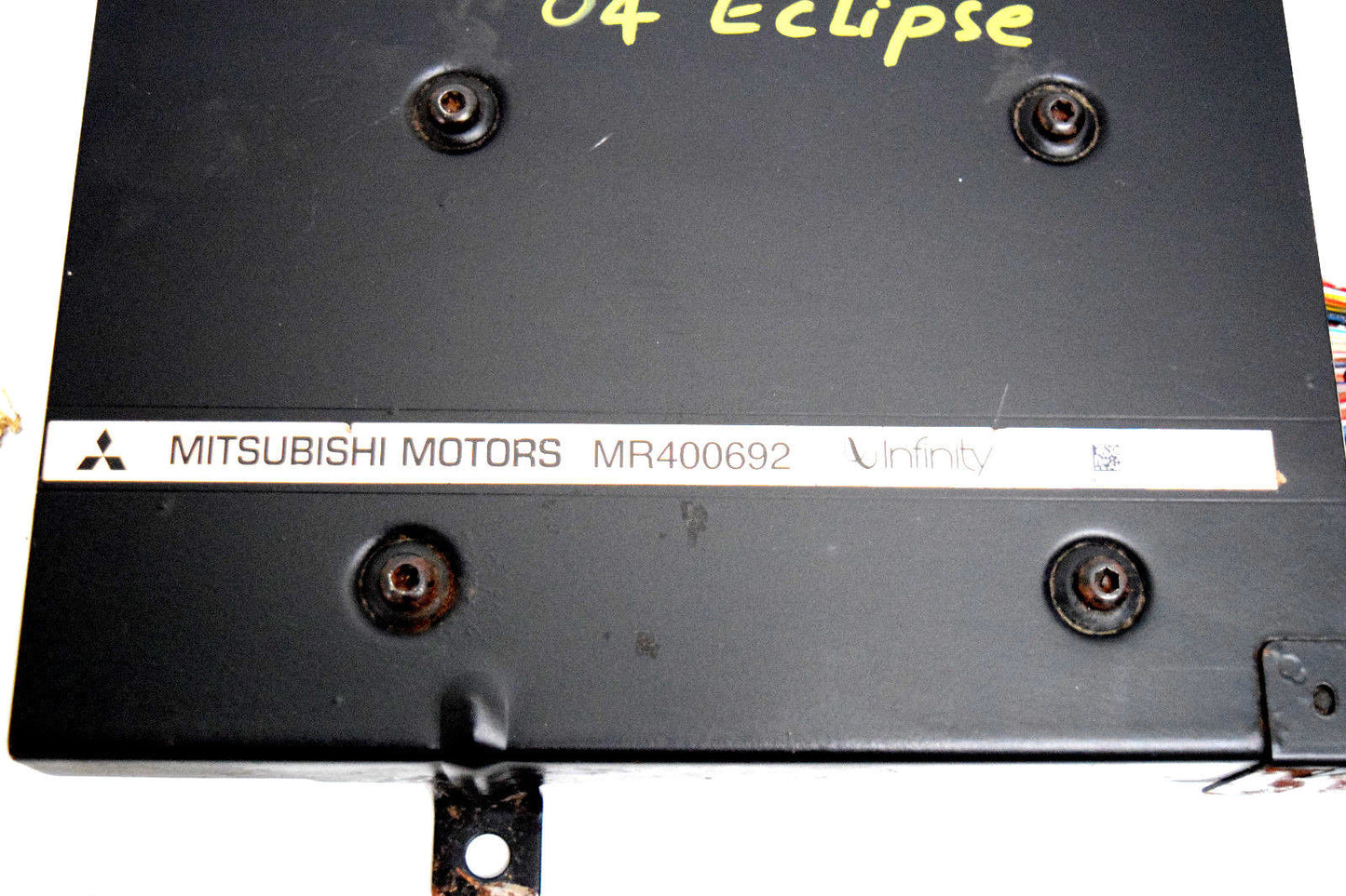 00 01 02 03 04 05 MITSUBISHI ECLIPSE AUDIO AMP AMPLIFIER MR400692