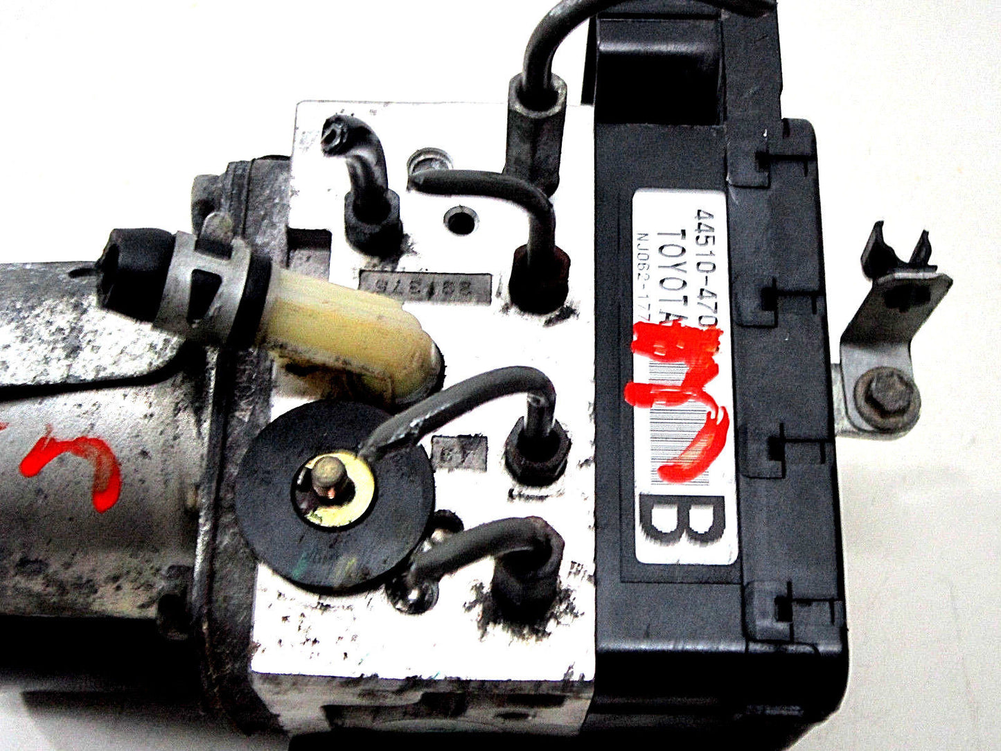 04 05 06 07 08 09 TOYOTA PRIUS HYBRID ANTILOCK BRAKE ABS PUMP